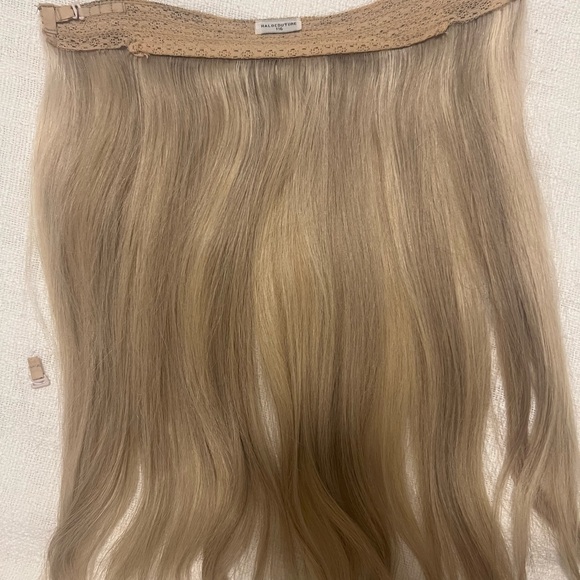 Natural Blonde Hair Extension - Picture 3 of 7